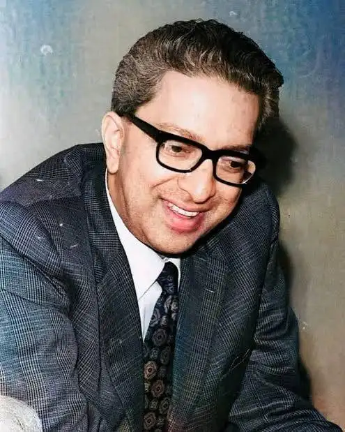 श्री ५ महेन्द्र वीर विक्रम शाह